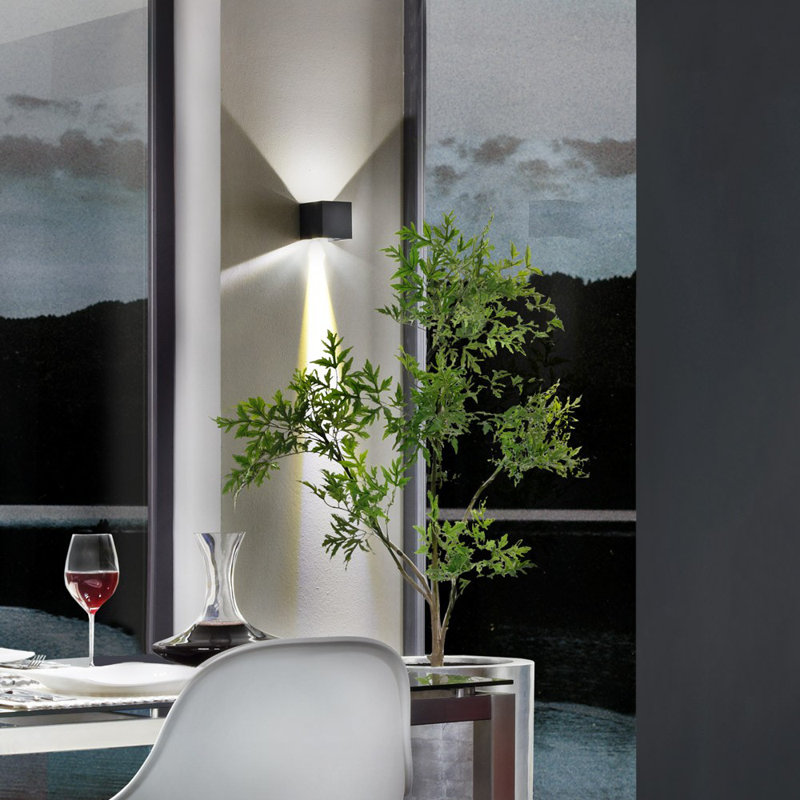 LED outdoor wall light Ixa IP44, Black