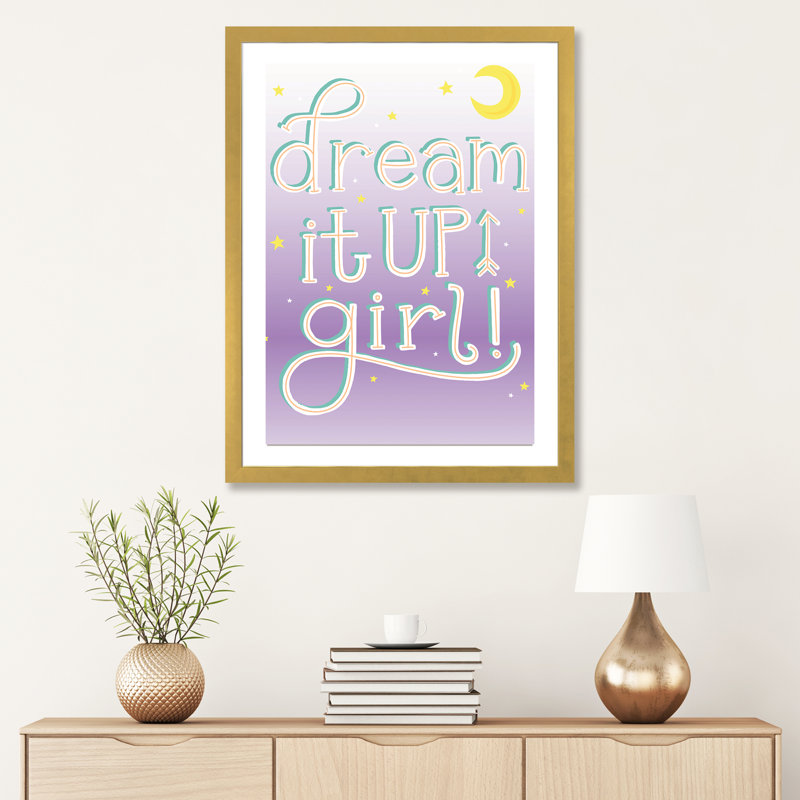 «Tween Dreamin IV» par Richelle Garn - reproduction d'art textuel, H 32 po x l 24 po x P 1 po, Papier encadré doré, Blanc