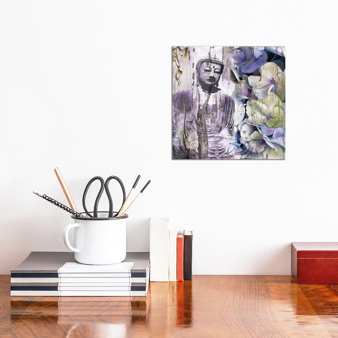 Zeitloser Buddha III von Surma & Guillen - Galerie-umwickelte Leinwand Giclée auf Leinwand