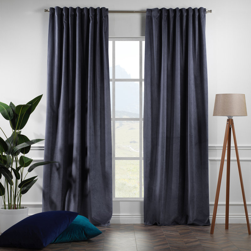 Decorative Double Panel in Matt, Extra Wide X Extra Long, L 52 po x L 72 po, 71 Indépendant