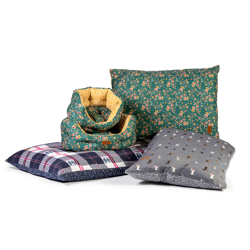 Fatface Cotton Pet Bed, 26cm H x 60cm W x 56cm D