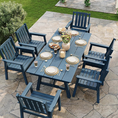 Ensemble de 4 chaises de patio à large assise pour l'extérieur avec accoudoirs, chaises de jardin en PEHD toutes saisons avec dossier, structure imperméable et robuste pour terrasse, cour et bord de piscine