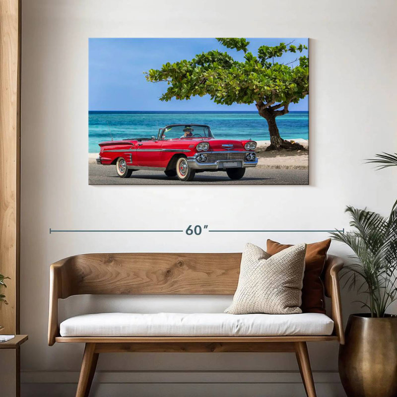 Cabriolet rouge Mehar, H 30 po x l 45 po