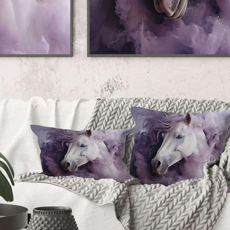 Coussin décoratif imprimé cheval mauve et blanc