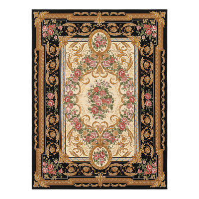 Indoor/Outdoor Traditional Area Rug