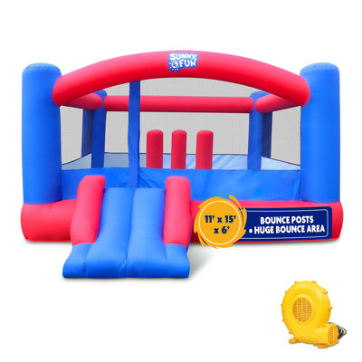 Jeu gonflable 14,66 pi x 10,6 pi