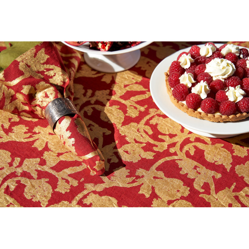 Saint-Rémy D’Or 100% Linen Square Napkins, 19" x 19", Rouge