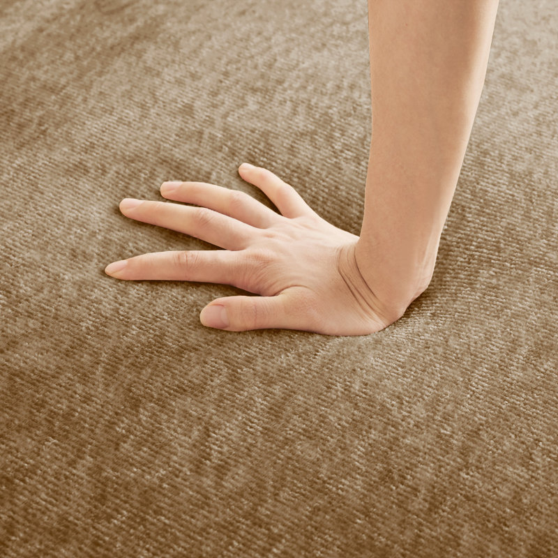 Repose-pieds en velours, Brun