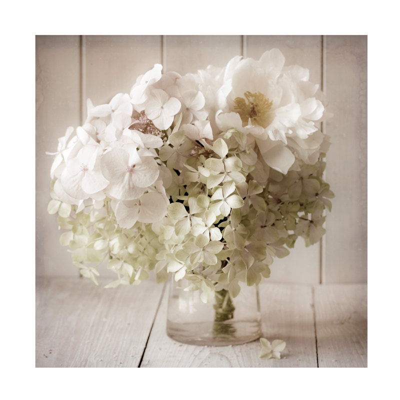 Art sur toile «White Flower Vase», H 14 po x l 14 po x P 2 po