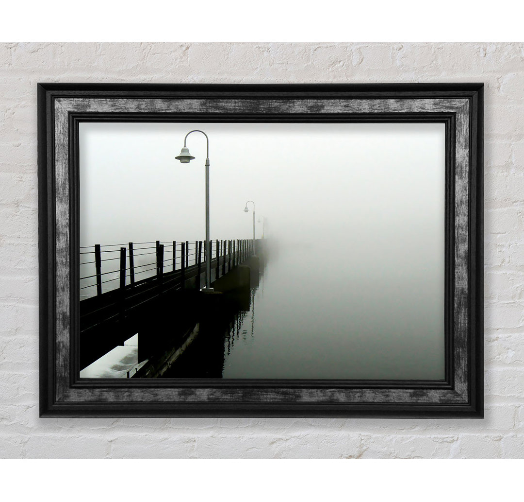 Misty Ocean Pier - Einzelner Bilderrahmen Kunstdrucke