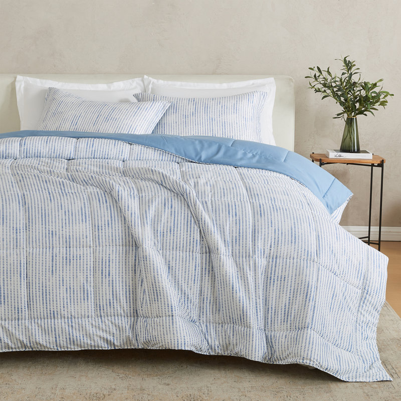Twin XL Blue and White Reversible Microfiber Comforter Set