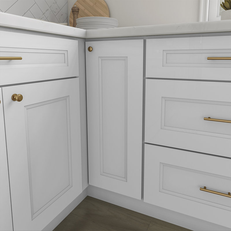 Armoire d'angle à base basse, Blanc Newport, L 36 po x H 34,5 po x P 24 po