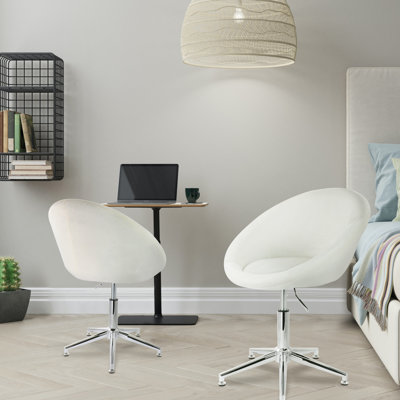 Chaise d'appoint pivotante en velours l 25 po