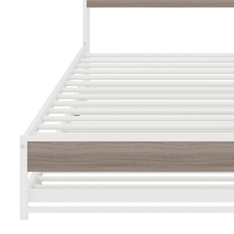 Base de lit plateforme en métal avec couchette, ports USB et support à lattes