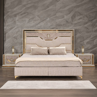 Jaylianis King 3PC Beige