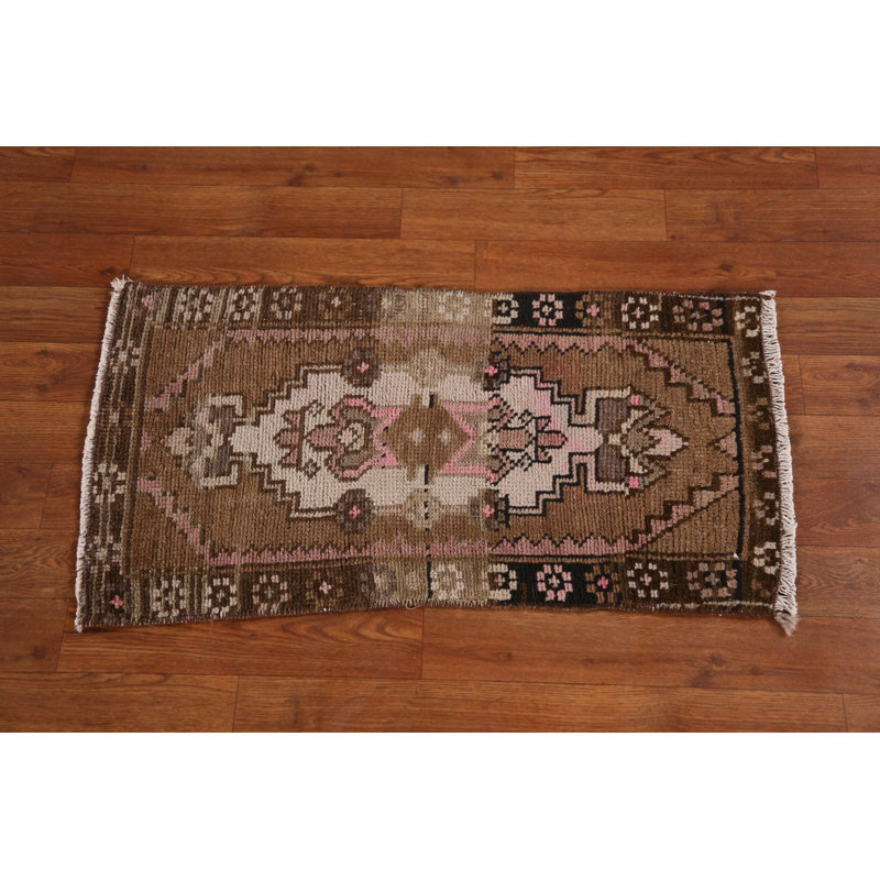 Tapis décoratif brun Anatolian