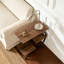 Table de bout, table d'appoint en forme de C