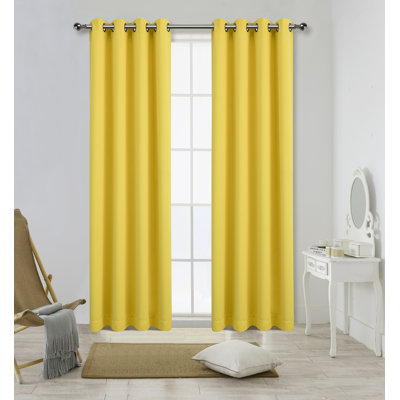 Fet Curtain Pair