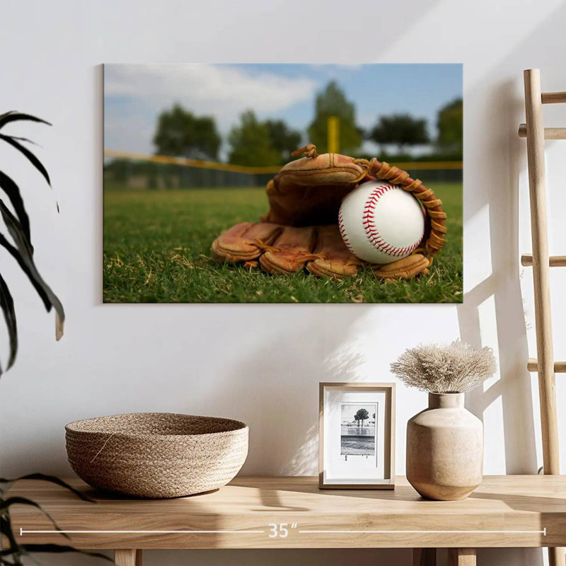 Sireci Baseball Glove, 16" H x 24" W