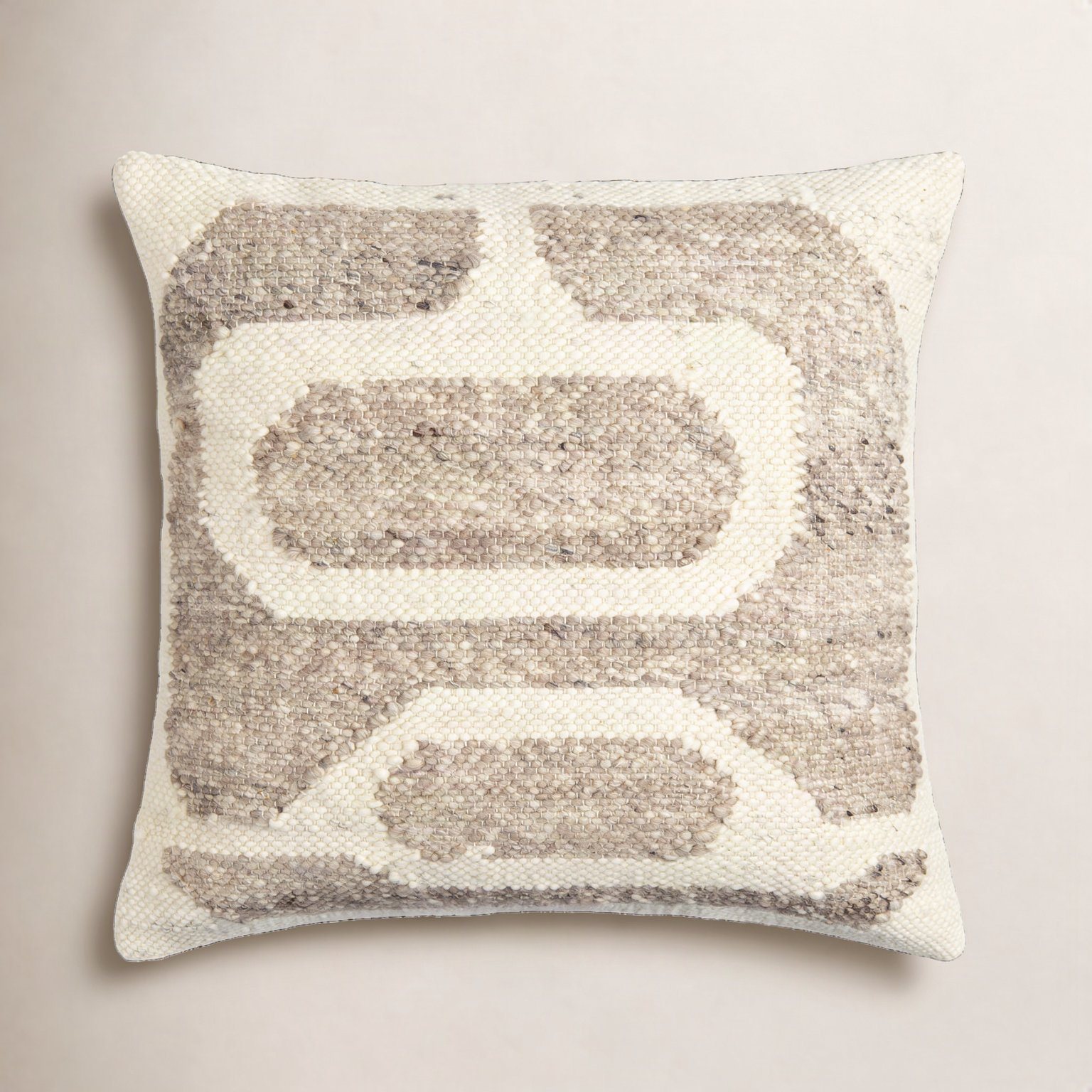Dia Pillow Cover, 18" x 18", Down
