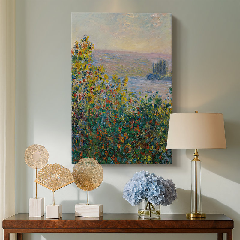 Parterres de fleurs chez Vétheui - Toile tendue avec châssis par Claude Monet, 24 po x 36 po