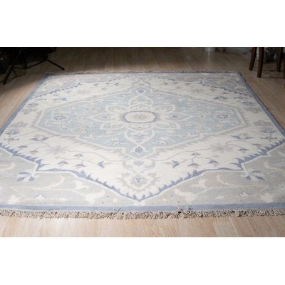Hand Knotted Wool Floral Area Rug