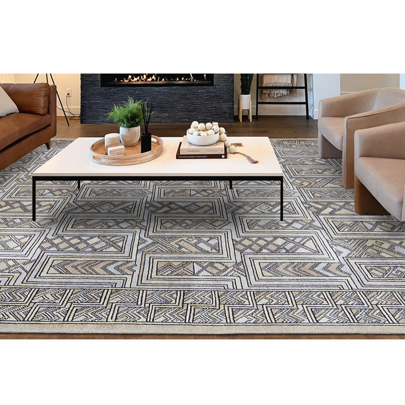 Hand-Knotted High-Quality Gray Area Rug