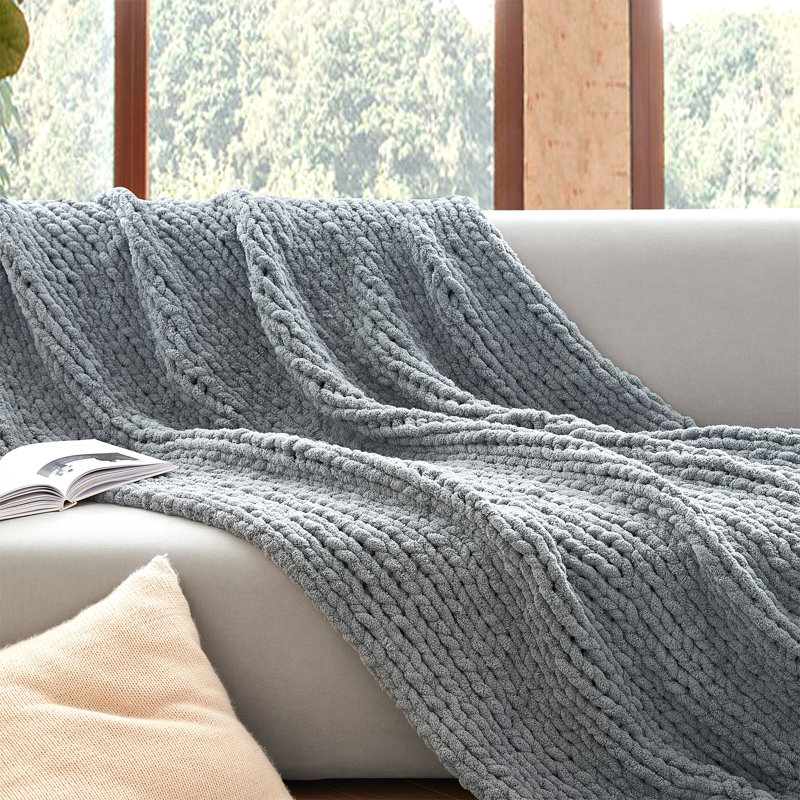 Très grand jeté Cozy Potato Chunky, Gris