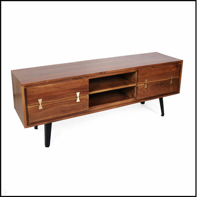 Meuble télé Asther en bois d'acacia avec beaucoup de rangement et esthétique naturelle, parfait pour les salons urbains
