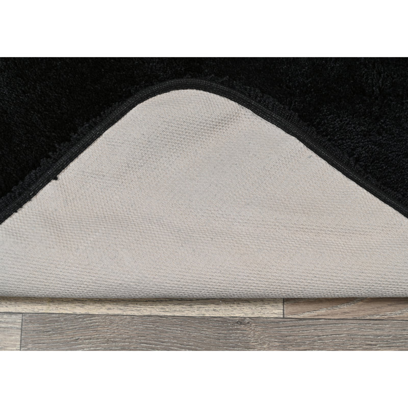 Tapis pour salle de bain en nylon avec envers antidérapant Billy-Dean, Tapis de couloir 1 pi 10 po x 5 pi, Noir
