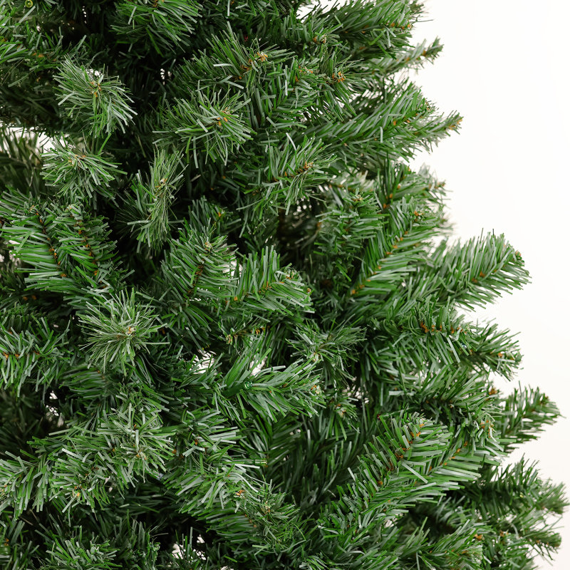 Arbre de Noël mince de 7,5 pi