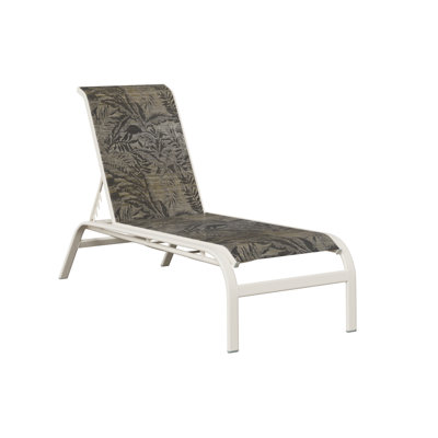 Chaise longue sans accoudoirs en aluminium blanc mat avec tissu Sumba Mocha de Berlin Gardens Murphy