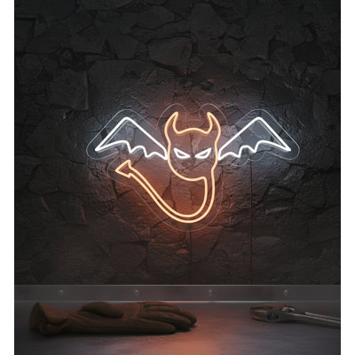  | Devil with Wings, enseigne au néon | Fabriqué avec un tube néon incassable flexible qui assure une lueur brillante et uniforme pendant plus de 50 000 heures sans scintillement ni gradation | 24 x 21 | Orange et blanc