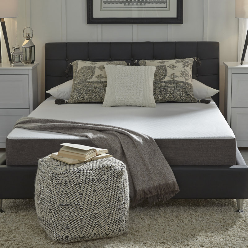 Ensemble de matelas en mousse viscoélastique gélifiée Slumber Solutions Restore, 8", Simple