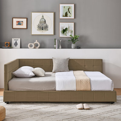 Structure de lit double de style Mid-Century, revêtement en velours avec accoudoirs confortables et, pour le salon de la chambre à coucher, fabrication robuste et brune