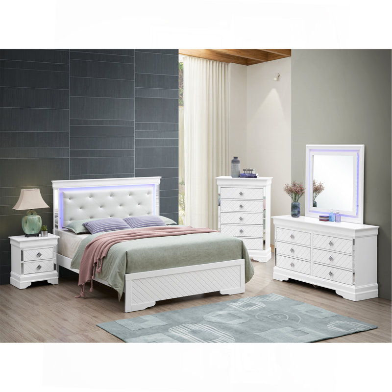 Chic Champagne Full Bed