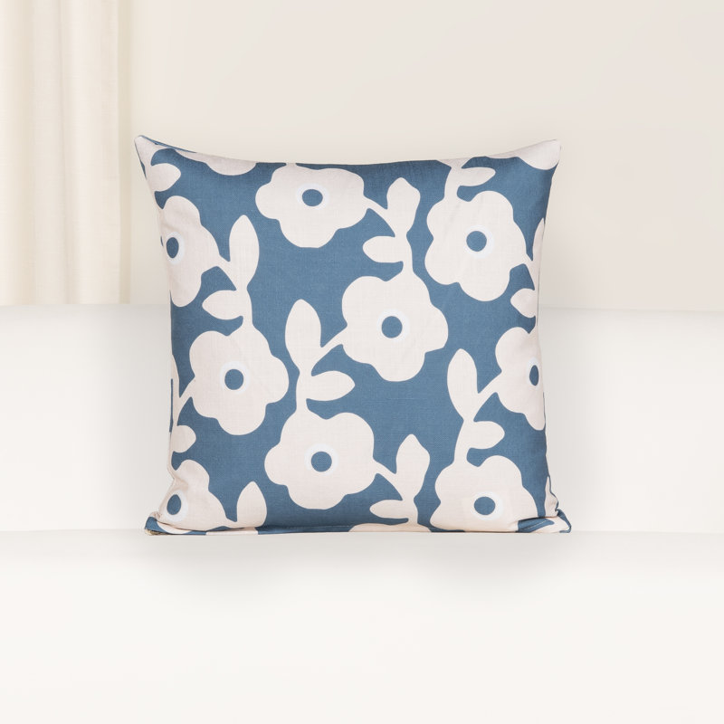 Coussin décoratif Mod Bloom, Blue, 26 po x 26 po carré, Polyfill