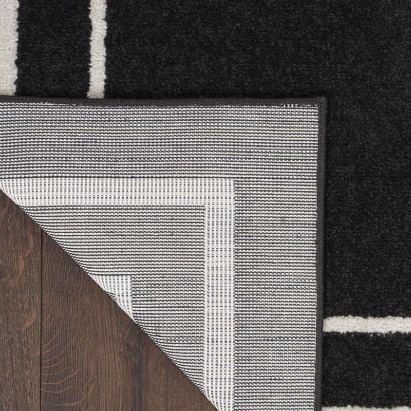 Nourison Essentials Black Ivory Indoor/Outdoor Area Rug, Runner 2'2" x 7'6"