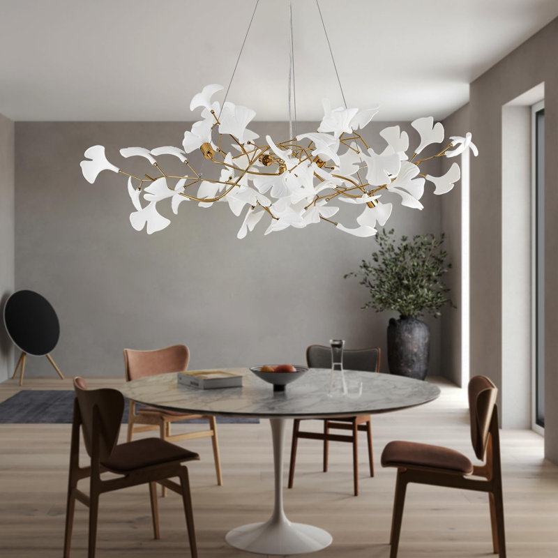 Grands lustres en céramique à feuilles de ginkgo avec structure en forme de branche en laiton pour la salle à manger