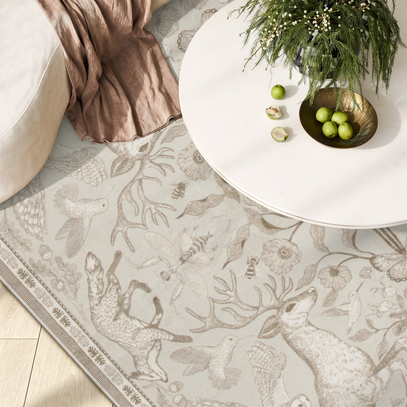 Goldene Morris Inspired Woodland Animal Washable Area Rug with Non-Slip Backing for Living Room, Bedroom and Kidsroom