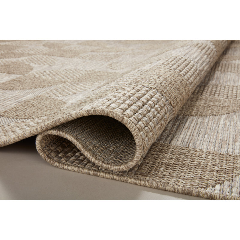 Gray Geometric Flat Woven 4' x 6' Washable Synthetic Rug