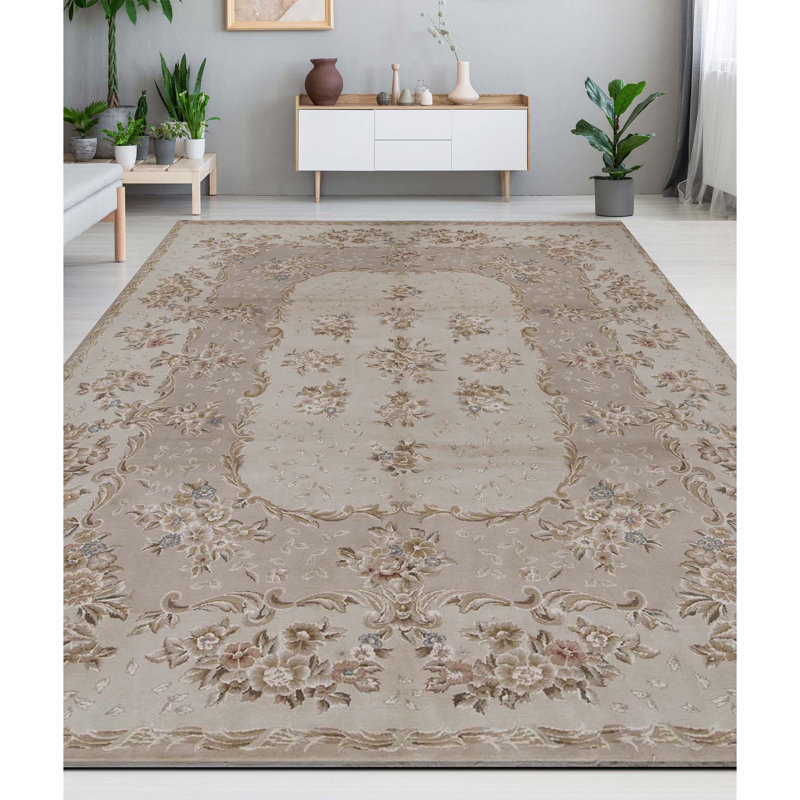 Hand Knotted Oriental Area Rug in Beige
