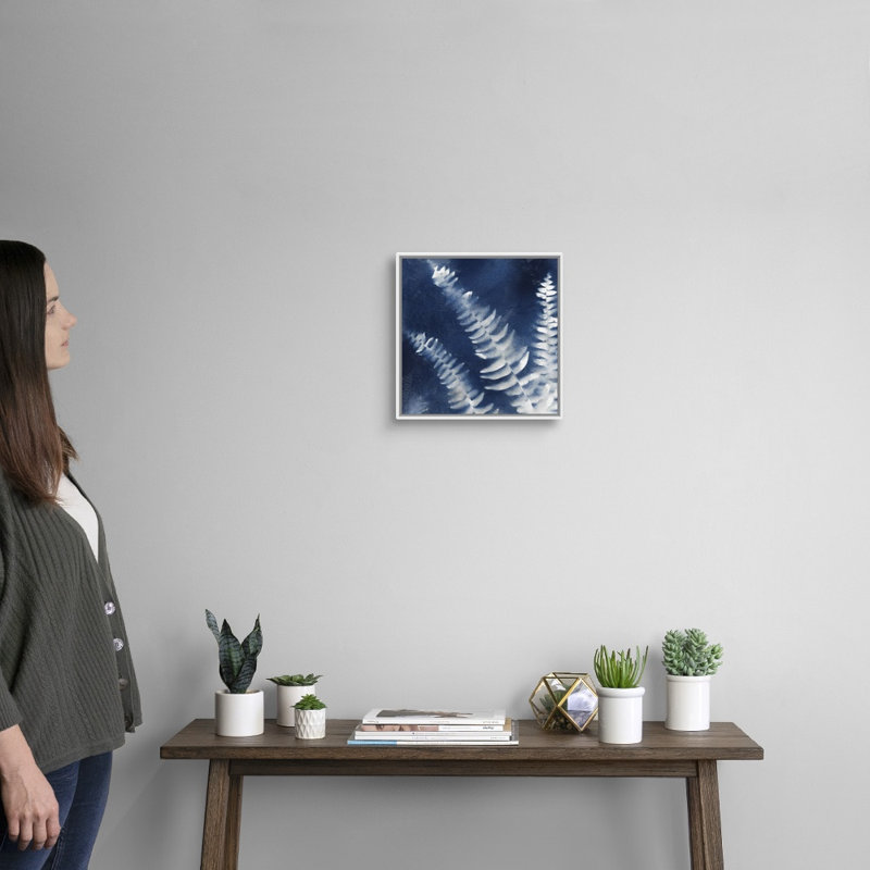Nature's Indigo IV - reproduction d'art sur toile, H 13,7 po x l 13,7 po x P 1,75 po, Cadre flottant blanc
