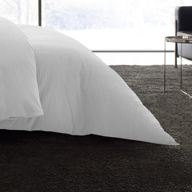 Waffle Pique Standard Cotton Reversible 3 Piece Comforter Set, King Comforter + 2 King Shams, White
