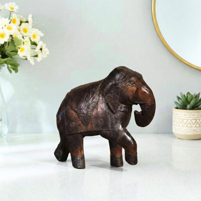 Bazyli Figurines & Sculptures