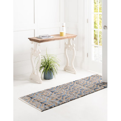 Johnnesha Geometric Indoor Rug