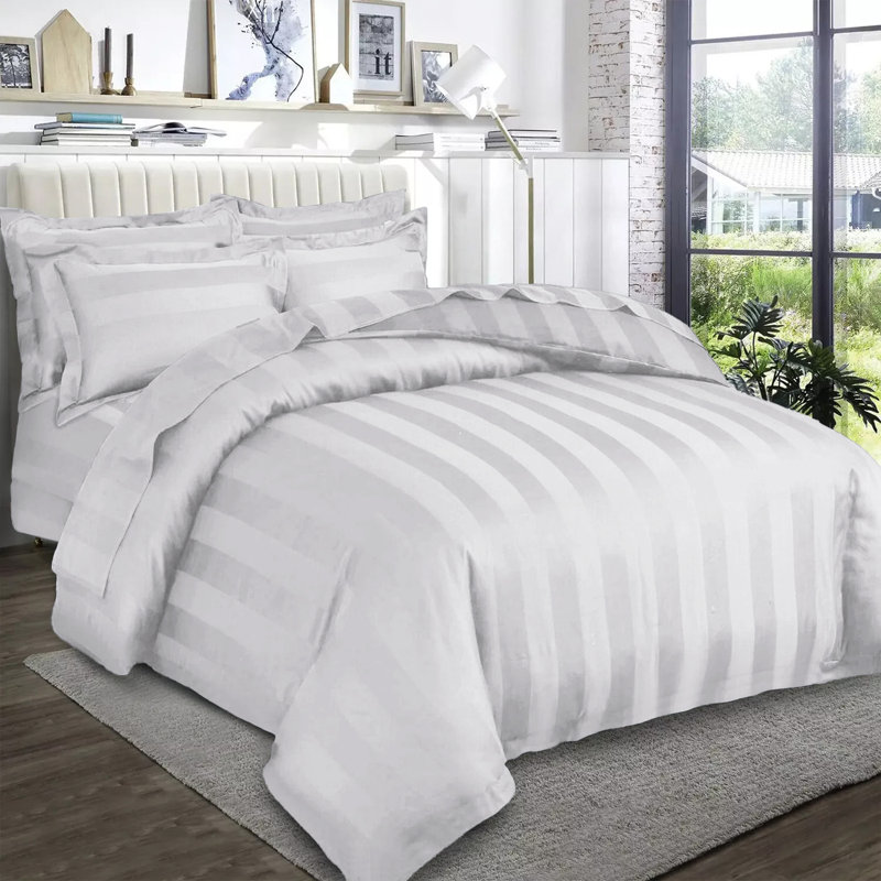 Renze Microfiber 250 TC Reversible Stripe Duvet Cover Set with Pillowcases, Super King Duvet Cover + 2 Standard  Pillowcases