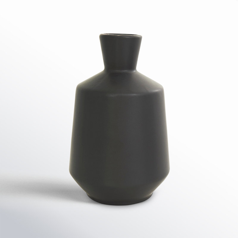 Mable Table Vase, Black