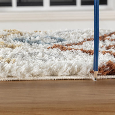 Tapis ivoire à poils longs Loft