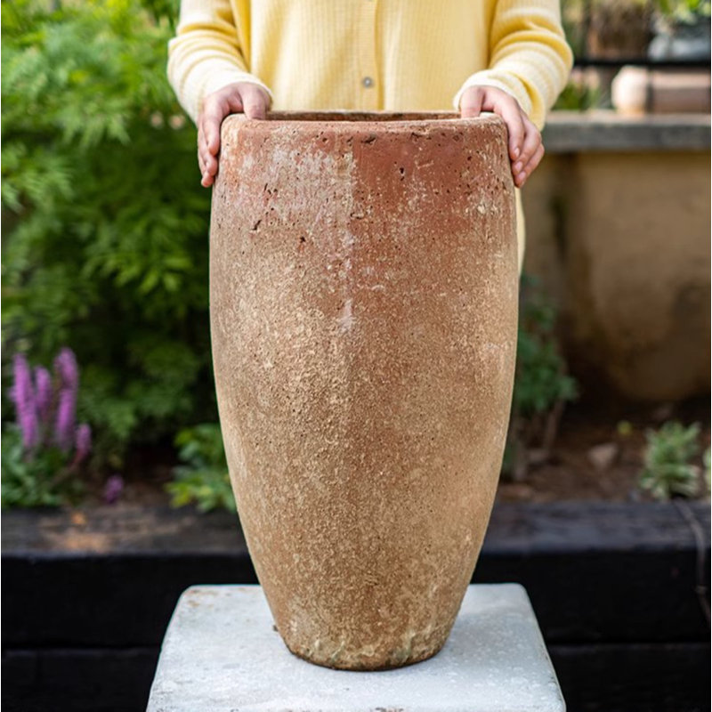 Ruhhena Pot Planter, 9.25" H x 8.6" W x 6.3" D